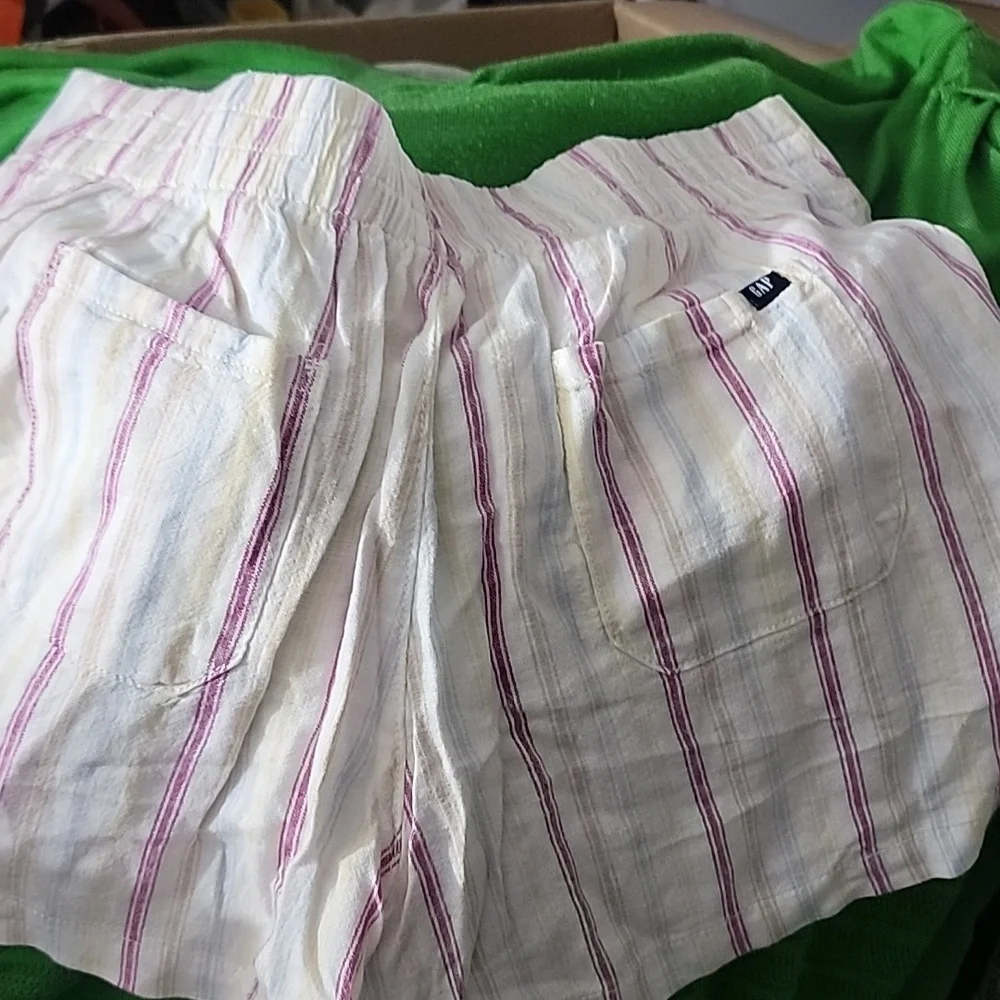 LINEN SHORTS - Picture 5 of 8